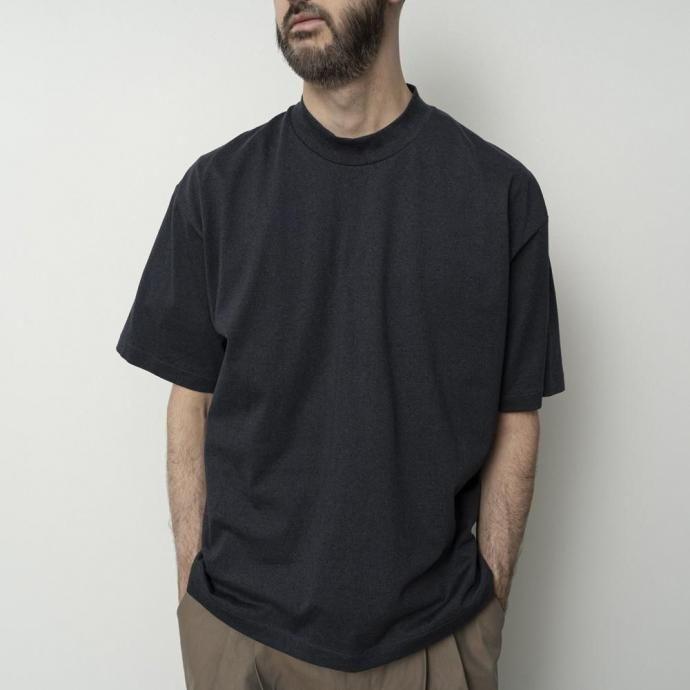 STILL BY HAND スティルバイハンド / CS06253 - BLACK NAVY ミックスカラー ハイネックTシャツ | STILL BY HAND | 04