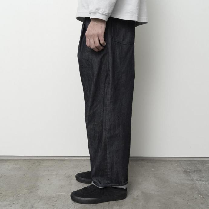 STILL BY HAND スティルバイハンド / DN01253 - NAVY ディープタック ワイドデニムパンツ | STILL BY HAND | 08