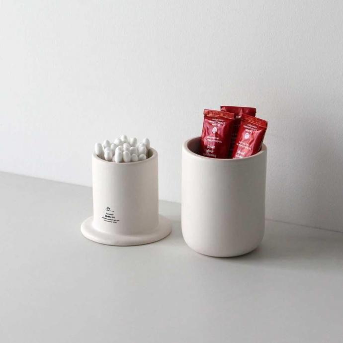 ANAheim Porcelain Ash-Pot - Ivory アナハイム ポーセリン アッシュポット |  | 08