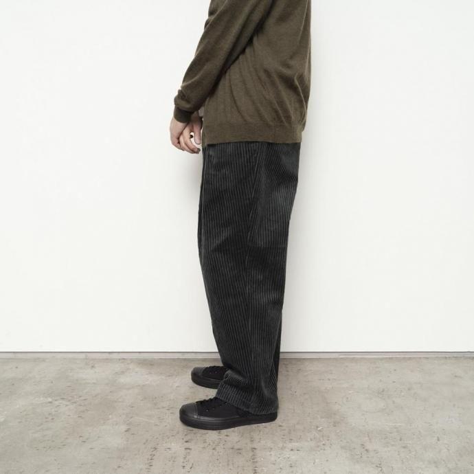 STILL BY HAND スティルバイハンド / PT05254 - BLACK 太畝コーデュロイパンツ | STILL BY HAND | 06