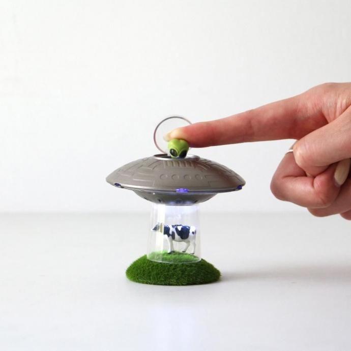 UFO Cow Abduction トイ＆ブック UFO カウ アブダクション |  | 03