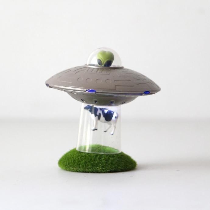 UFO Cow Abduction トイ＆ブック UFO カウ アブダクション |  | 04