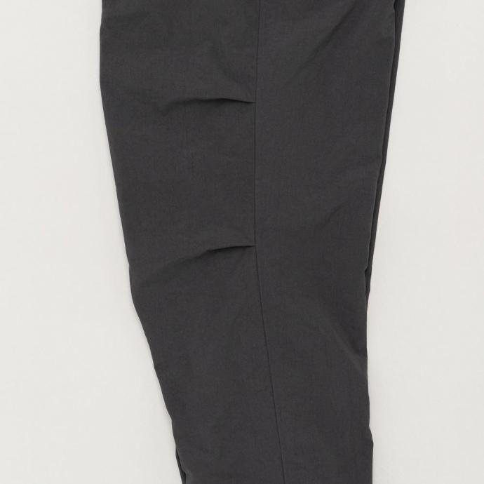 STILL BY HAND スティルバイハンド / PT06254 - CHARCOAL タスランナイロン ニータックパンツ | STILL BY HAND | 03