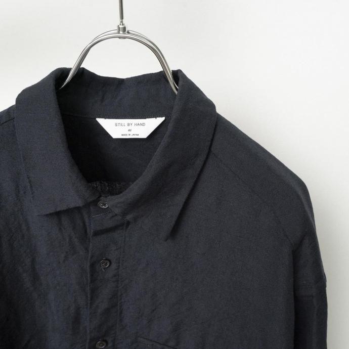 STILL BY HAND スティルバイハンド / SH03254 - NAVY ウール／リネン レギュラーカラーシャツ | STILL BY HAND | 02