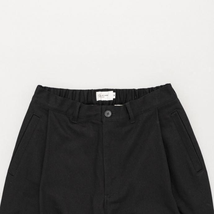 STILL BY HAND スティルバイハンド / PT07254 - LIGHT BEIGE ツイル テーパードパンツ | STILL BY HAND | 01