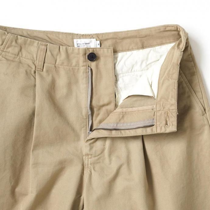 STILL BY HAND スティルバイハンド / PT02261 - BEIGE ワンタック セルビッジチノ Selvedge 1 pleat pants | STILL BY HAND | 05