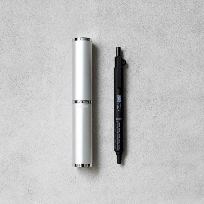 ZEBRA / X-701 ゼブラ 加圧式油性ボールペン 0.7mm 日本未発売・逆輸入モデル ブラック | ZEBRA | 10
