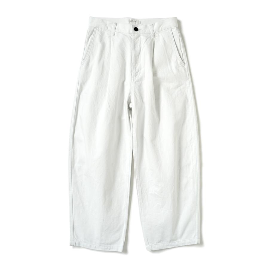 STILL BY HAND スティルバイハンド / DN03261 - ASH WHITE 11.5オンス ディープタック デニムパンツ 11.5oz deep tuck denim pants | STILL BY HAND