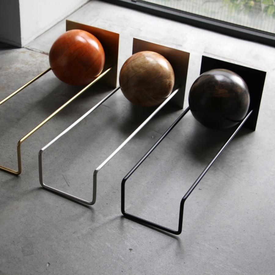 スロープブックエンド ブラック HERE by DETAIL / Slope Bookend - Black | DETAIL | 05