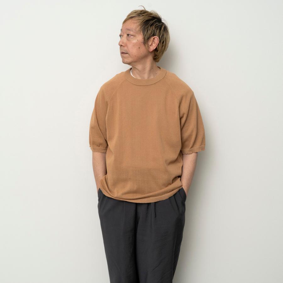 STILL BY HAND スティルバイハンド / KN02262 - PALE ORANGE 和紙混 半袖ニットTシャツ | STILL BY HAND | 05