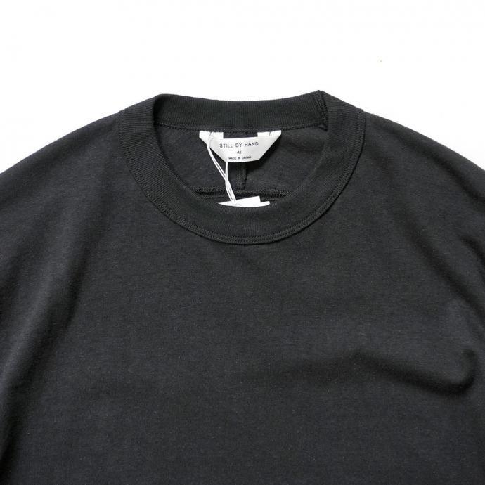 STILL BY HAND スティルバイハンド / CS02262 - CHARCOAL レーヨンシルク混 半袖Tシャツ | STILL BY HAND | 02