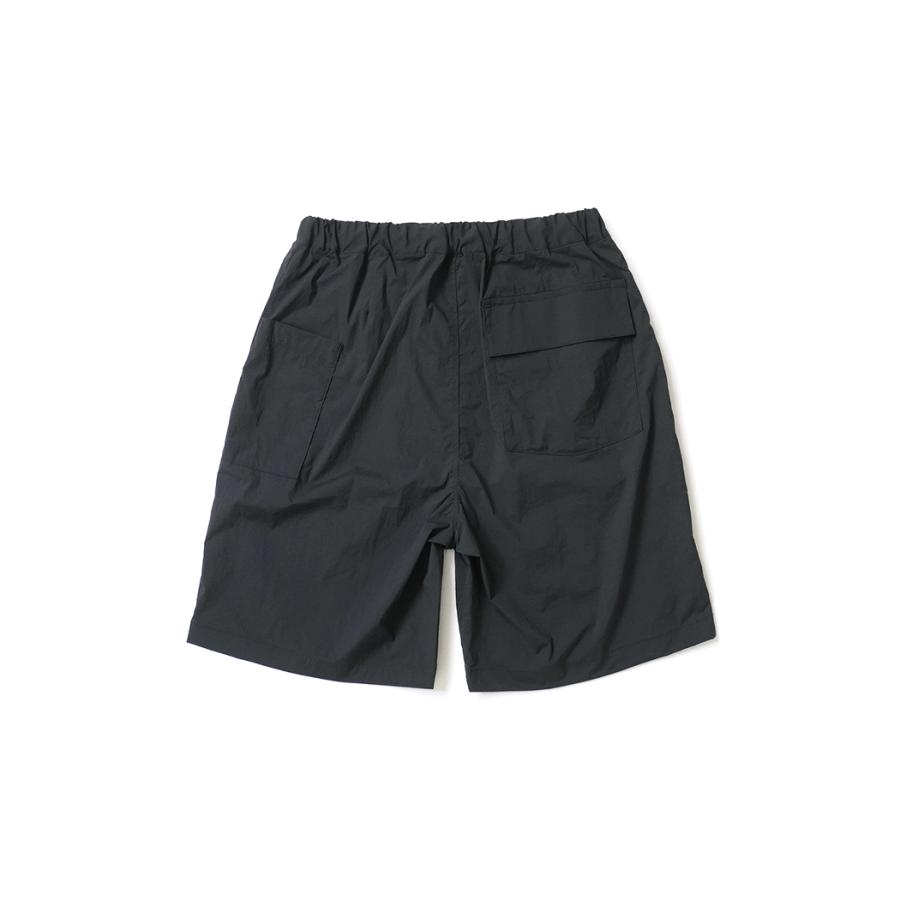 STILL BY HAND スティルバイハンド / PT11262 - CHARCOAL ナイロン／ポリウレタン イージーショーツ | STILL BY HAND | 01