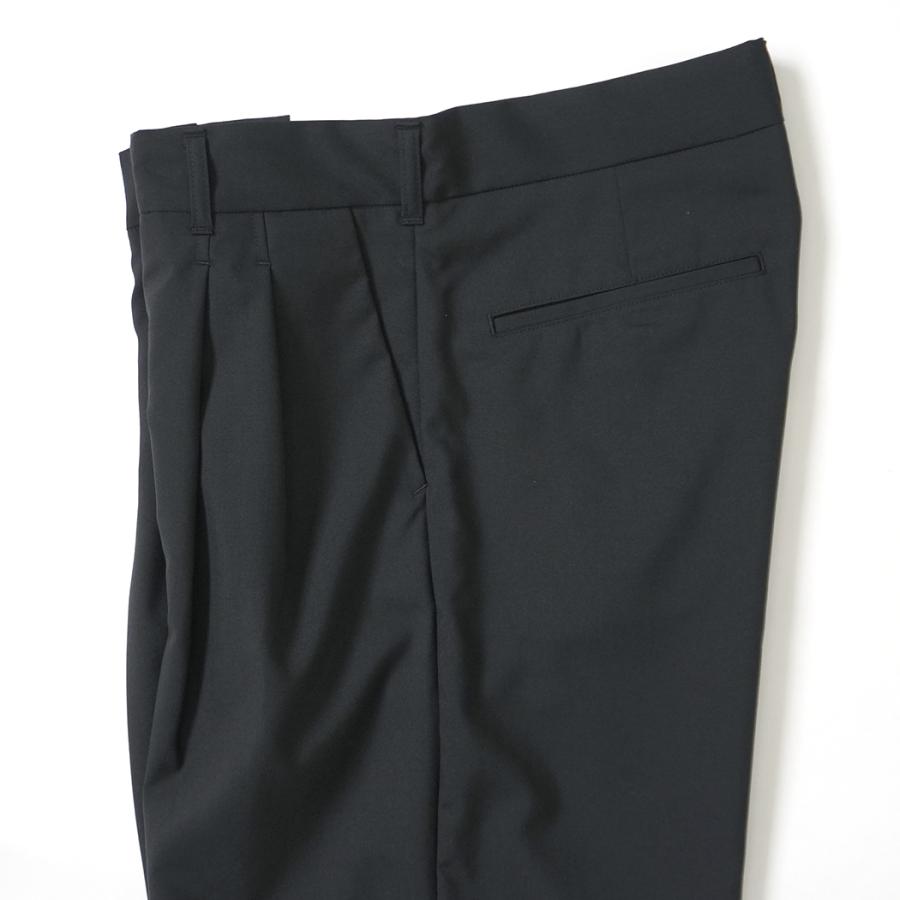 STILL BY HAND スティルバイハンド / PT10262 - BLACK サマーウール 2タックショーツ | STILL BY HAND | 03
