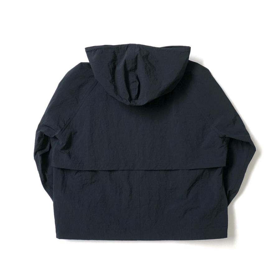 STILL BY HAND スティルバイハンド / BL03263 - BLACK ナイロン フーデッドブルゾン Crispy hooded blouson | STILL BY HAND | 01