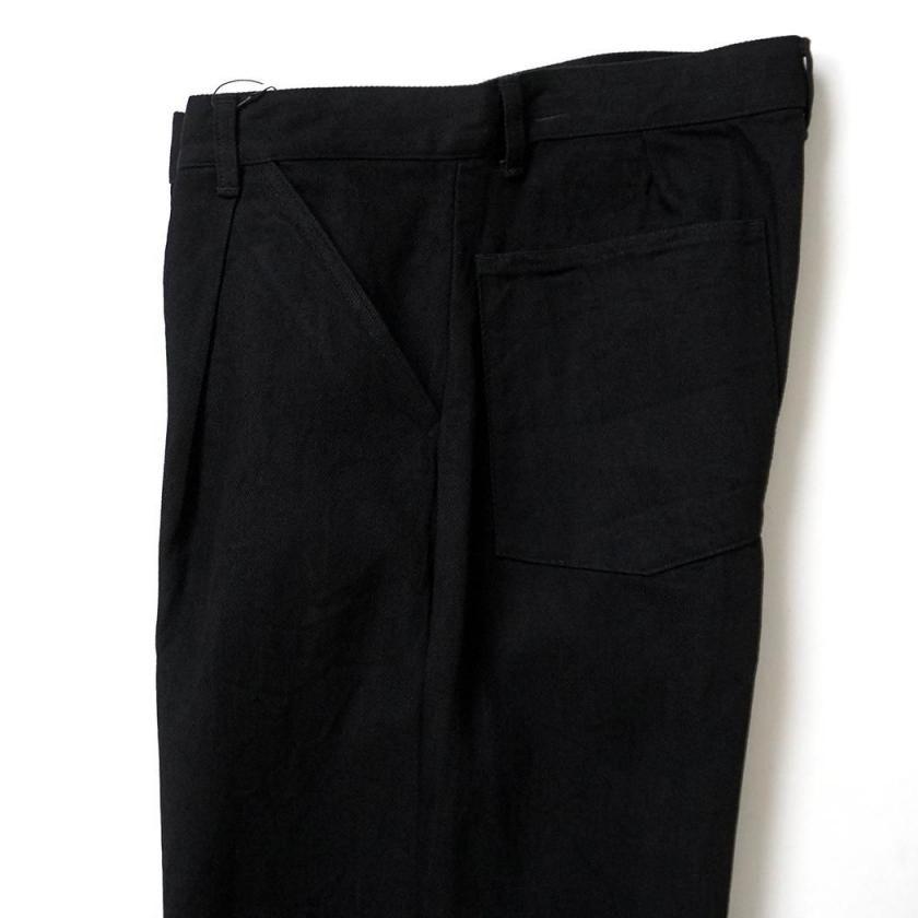 STILL BY HAND スティルバイハンド / DN01263 - BLACK 12オンス ディープタック デニムパンツ 12oz denim deep tuck pants | STILL BY HAND | 03