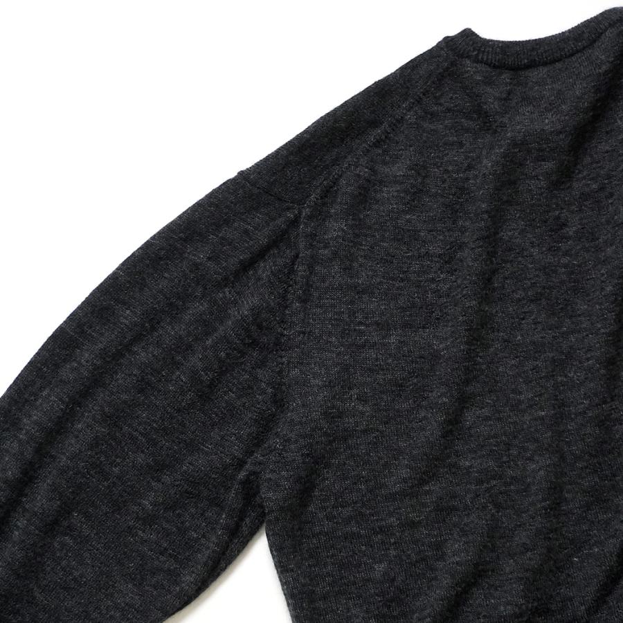 STILL BY HAND スティルバイハンド / KN03263 - CHARCOAL エクストラキッドモヘア混 クルーネックプルオーバー Wool mohair pullover | STILL BY HAND | 04