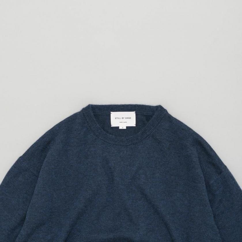 STILL BY HAND スティルバイハンド / KN03263 - DUSTY BLUE エクストラキッドモヘア混 クルーネックプルオーバー Wool mohair pullover | STILL BY HAND | 01