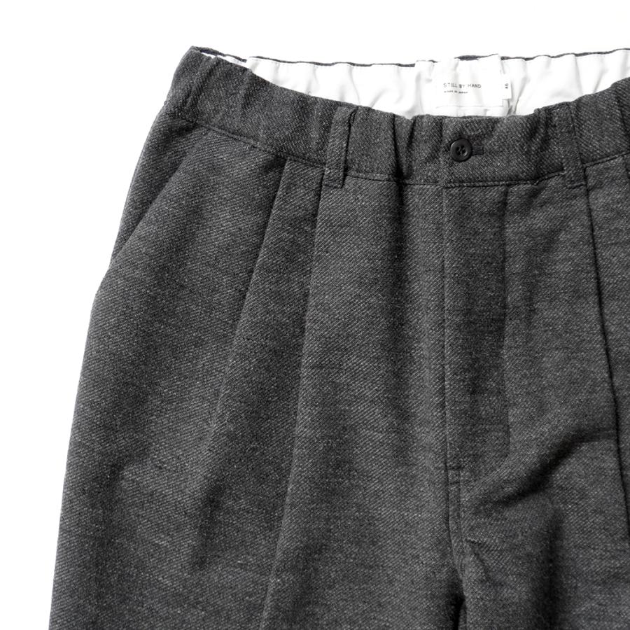 STILL BY HAND スティルバイハンド / PT07263 - GREY ウール混 ディープタックパンツ Wool mixed deep tuck pants | STILL BY HAND | 02