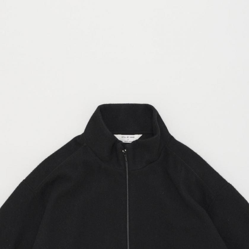 STILL BY HAND スティルバイハンド / BL04263 - BLACK ウール/カシミア ジップフロントブルゾン Cashmere mixed high neck blouson | STILL BY HAND | 01