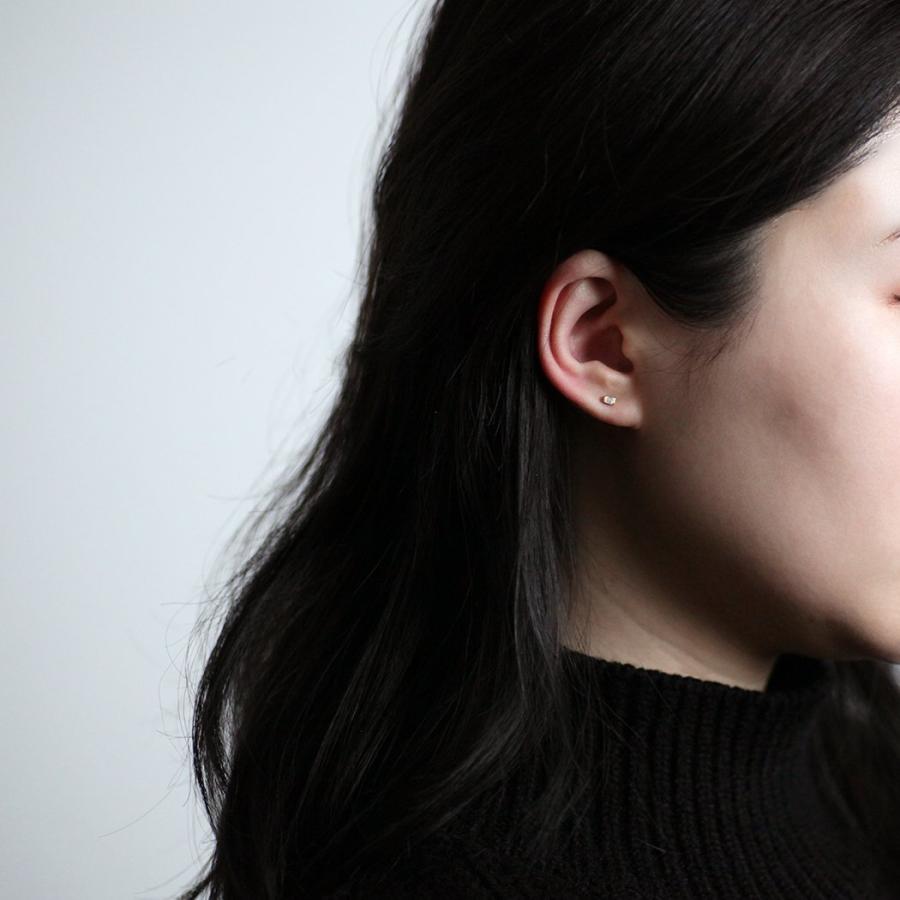 イロンデール エペパン hirondelle et pepin / k18 hp-10w-297 バゲットダイヤピアス  （両耳タイプ） レディース ギフト プレゼント アクセサ… | hirondelle | 02