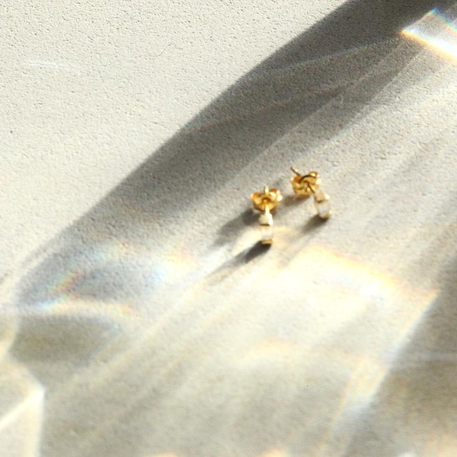 イロンデール エペパン hirondelle et pepin / k18 hp-10w-297 バゲットダイヤピアス  （両耳タイプ） レディース ギフト プレゼント アクセサ… | hirondelle | 06