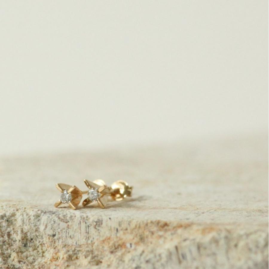 イロンデール エペパン hirondelle et pepin / k18 h-p-6-2-66 立て爪ピアス（片耳タイプ） レディース ギフト プレゼント アクセサリー ジュエ… | hirondelle | 07