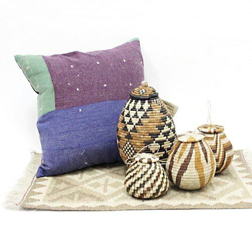 ボツワナ フタ付きバスケット CL02 |  | 03