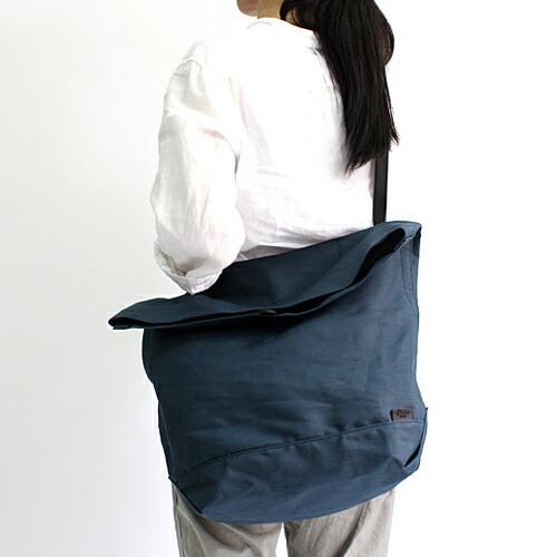 Ense（アンサ） / ラミー ショルダーバッグ lens611 - ネイビー 送料無料 | LAMY