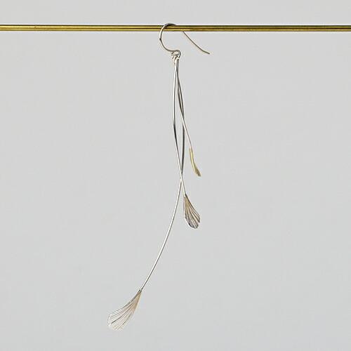 moca.arpeggio（モカ アルペジオ） / LP-5 Little birds ピアス L  - シルバー (片耳タイプ) レディース ギフト プレゼント 贈り物 アクセサリ… | 