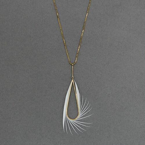 【廃番商品】moca.arpeggio（モカ アルペジオ） / RN-5 Radial フェザーネックレス - ホワイト レディース ギフト プレゼント 贈り物 アクセサリー ジュエリ… | WHYTO