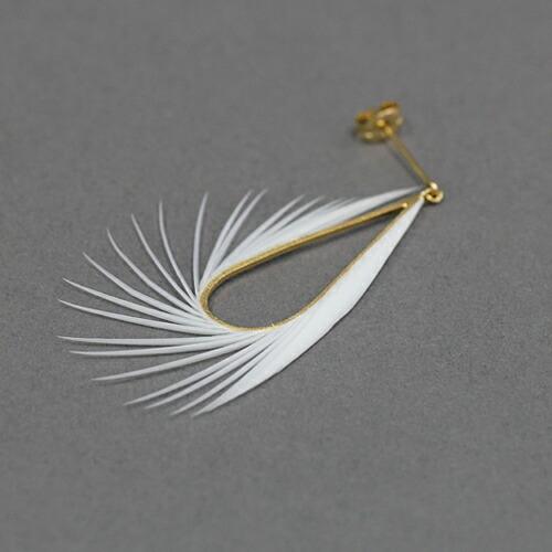 moca.arpeggio（モカ アルペジオ） / RP-5 Radial フェザーピアス - ホワイト (片耳タイプ) レディース ギフト プレゼント 贈り物 アクセサリー… | WHYTO | 01