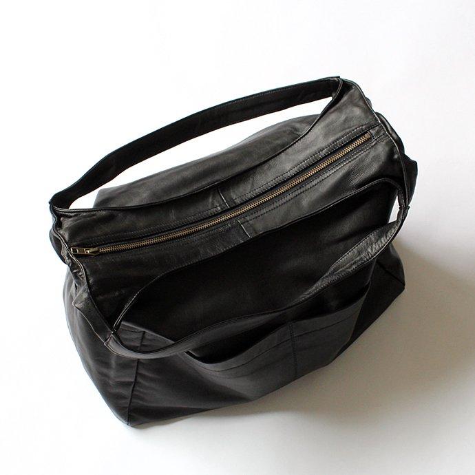 SEASIDE FREERIDE（シーサイドフリーライド） / 11-B11-SFR137 B BAG ジッパー付き フロントポケット レザーバッグ |  | 02