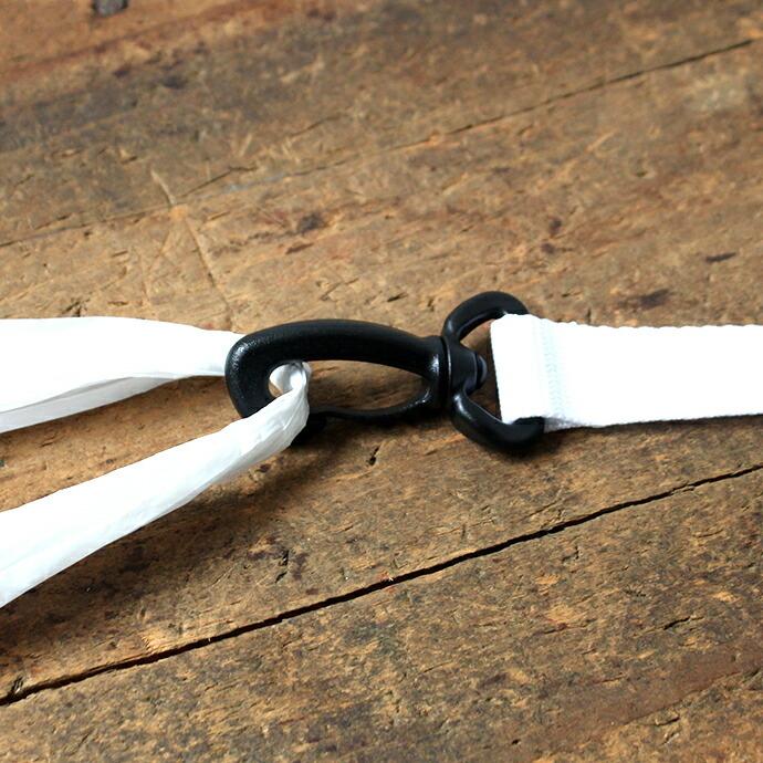 エコバッグホルダー ブラック エコバッグの持ち手に繋ぐストラップ ショルダーバッグのように肩にかけて持ち運び |  | 04