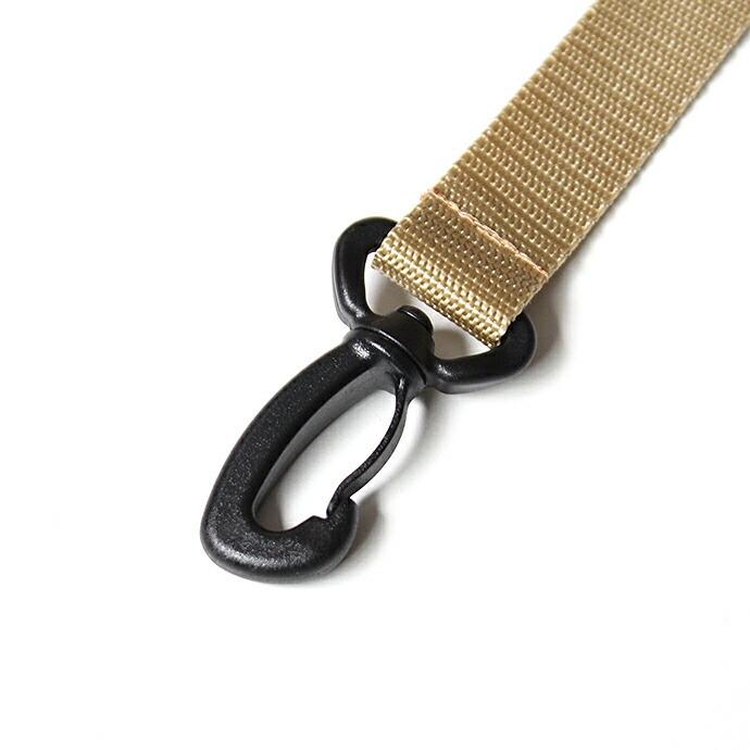 エコバッグホルダー オリーブ エコバッグの持ち手に繋ぐストラップ ショルダーバッグのように肩にかけて持ち運び |  | 05