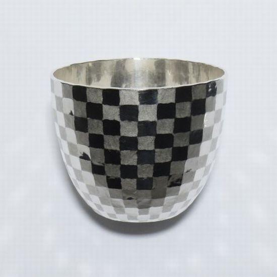 市松ぐい呑み (泉健一郎 作) 玉川堂 ぐい呑み 市松 玉川堂 ぐい呑み 市松