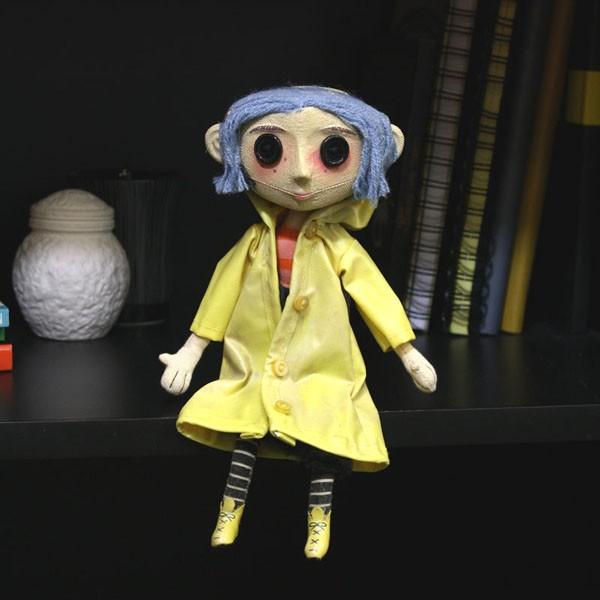 Amazon.co.jp: コララインとボタンの魔女 スタンダード