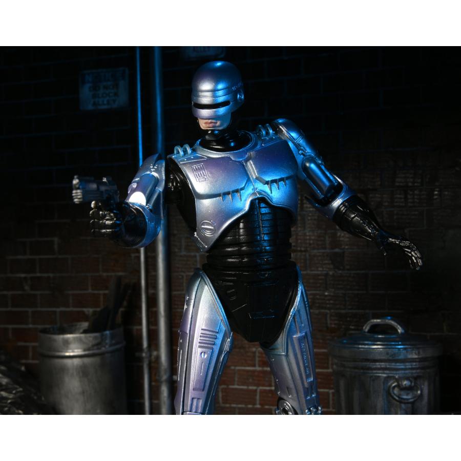 ネカ 『ロボコップ』 7インチ アクションフィギュア アルティメット ロボコップ アレックス・マーフィ |  | 11