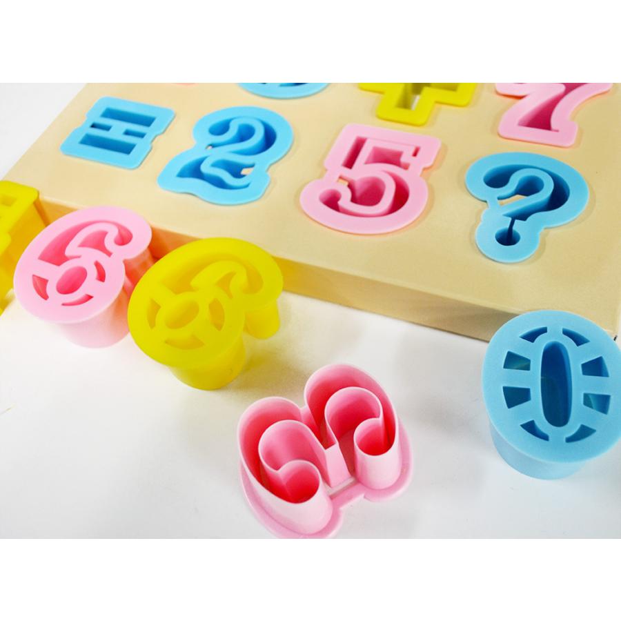 数字 クッキー抜き型 文字0-9 +記号3種 タイガークラウン 日本製