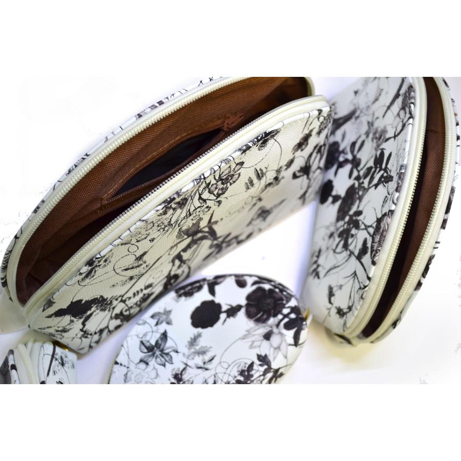 4連ポーチ SMALL FOWER 小物入れ 化粧ポーチ 20cm メロディ 小物