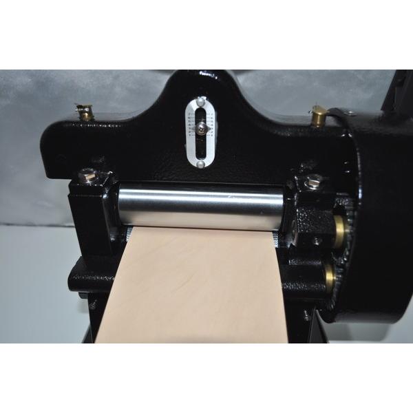 Einfach製作所 ※受注生産 革漉き機 手動式レザースプリッティング 