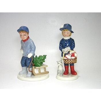 ロイヤルコペンハーゲン イヤーフィギュリン ペア 05年 Rcyf05 輸入洋食器店アイン 通販 Yahoo ショッピング