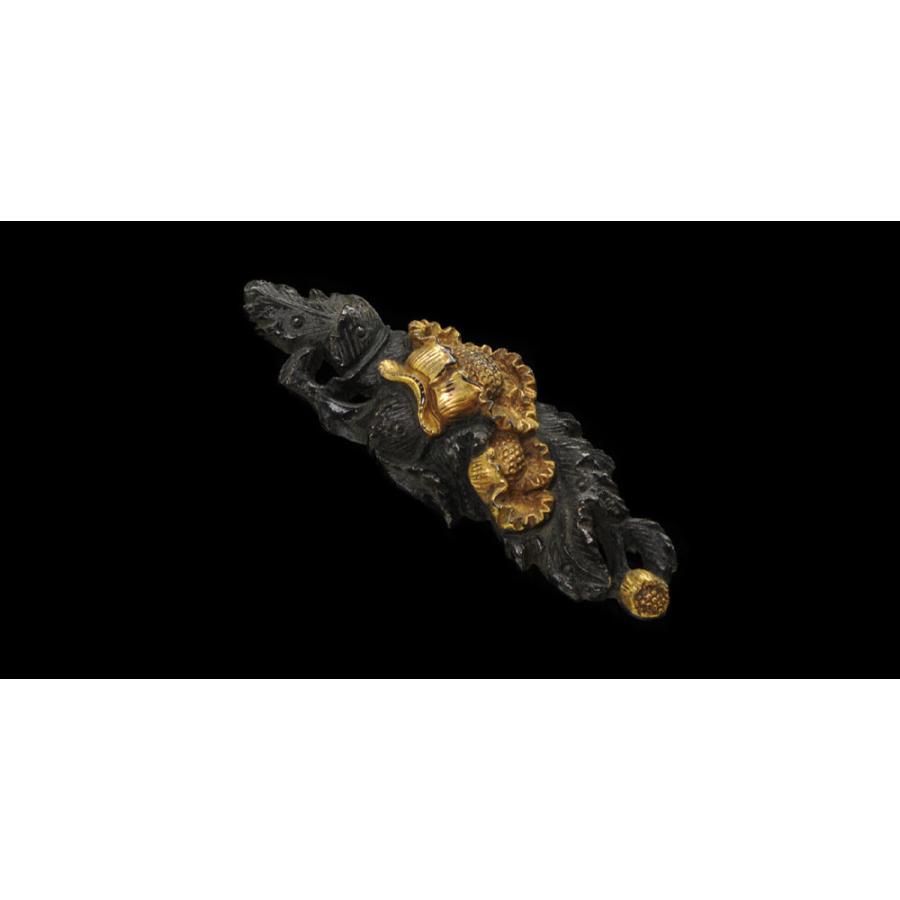 古金工 枝牡丹図目貫 【保存刀装具】鍔・鐔 刀装具 日本刀 刀剣 【双胴】