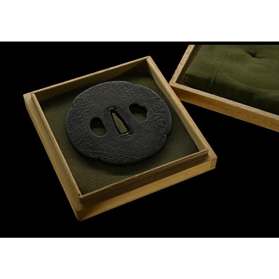 鍔・鐔 法安 藤棚図鐔【保存刀装具】刀装具 日本刀 刀剣 :542807:永楽堂ヤフー店 - 通販 - Yahoo!ショッピング