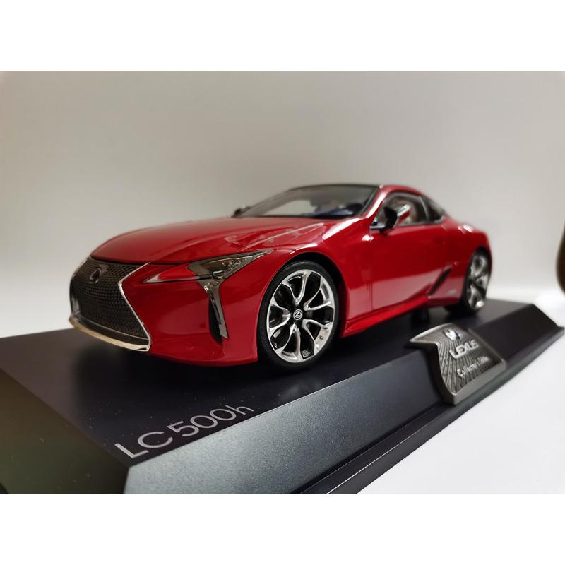 レクサス　LEXUS  LC500h 1/18スケール 　ミニカー　模型　三色　ホワイト　ブルー　レッド　展示台付｜eiwasailsors｜02