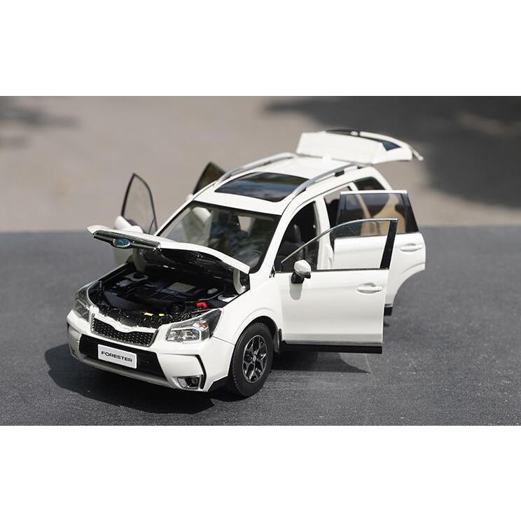 SUBARU Forester スバル フォレスター SUV車 模型 ミニカー リアル 1