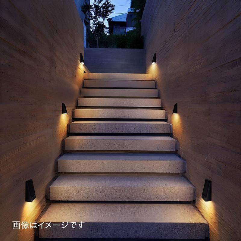 タカショー ExLights ソーラー ウォールライト CUBE 2型 /A 人感 タカショー ExLights ソーラー ウォールライト CUBE 2型 /A 人感