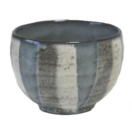 スープ碗 たっぷり碗 小鉢 黒均窯十草国産 新作 大人気 食洗機 レンジ 味噌汁 おしゃれ お椀 和モダン プレゼント 和食器 持ち手