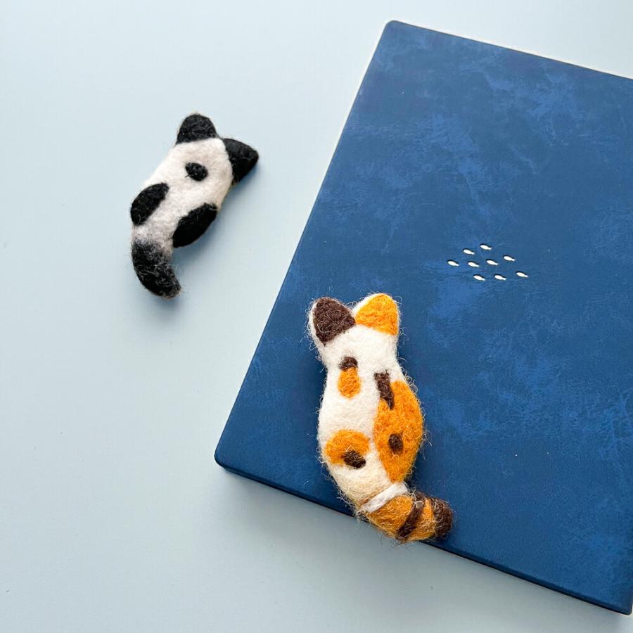 FELT（フェルト） フェルトブローチ Cat Back｜ FELT BROOCH