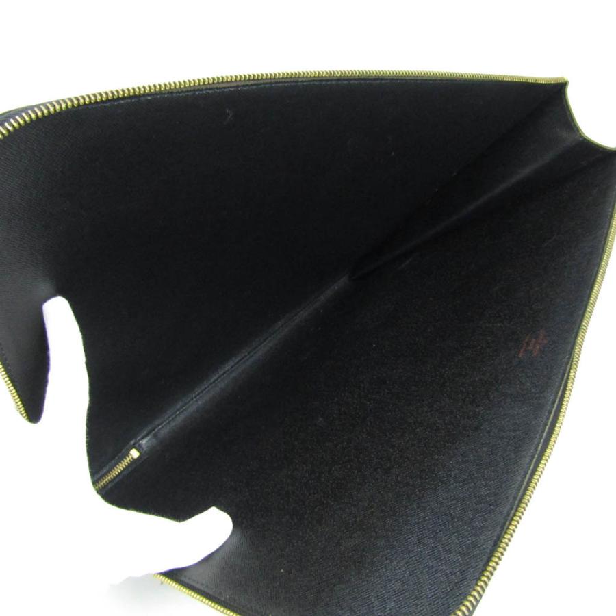 H00353 ルイヴィトン ポッシュドキュマン エピ黒 M54492