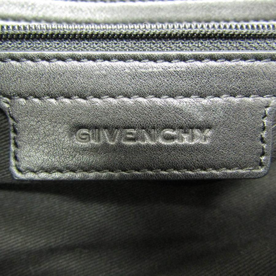 GIVENCHY（ジバンシィ） ナイチンゲール 星スタッズ レディース レザー